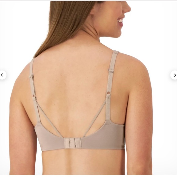 Maidenform Everyday
Luxe Full Coverage
Underwire Bra
#DM2401 - Picture 8 of 11